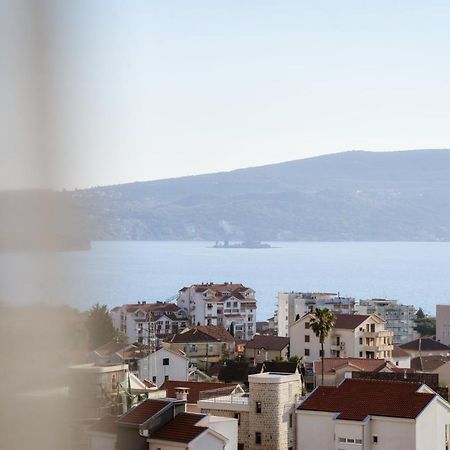 Iker Apartments Tivat Bagian luar foto