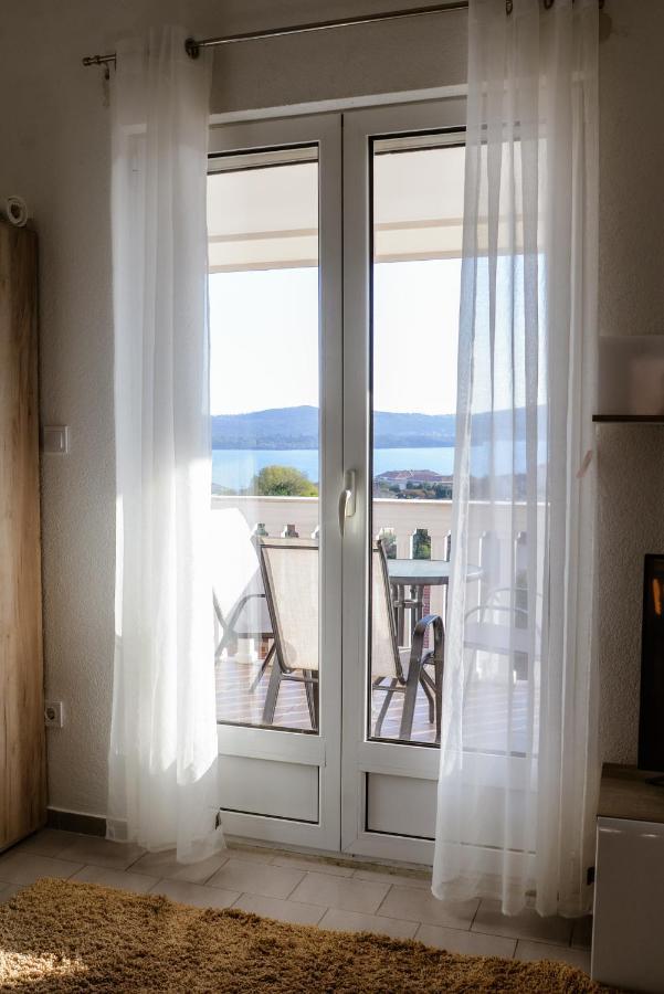 Iker Apartments Tivat Bagian luar foto