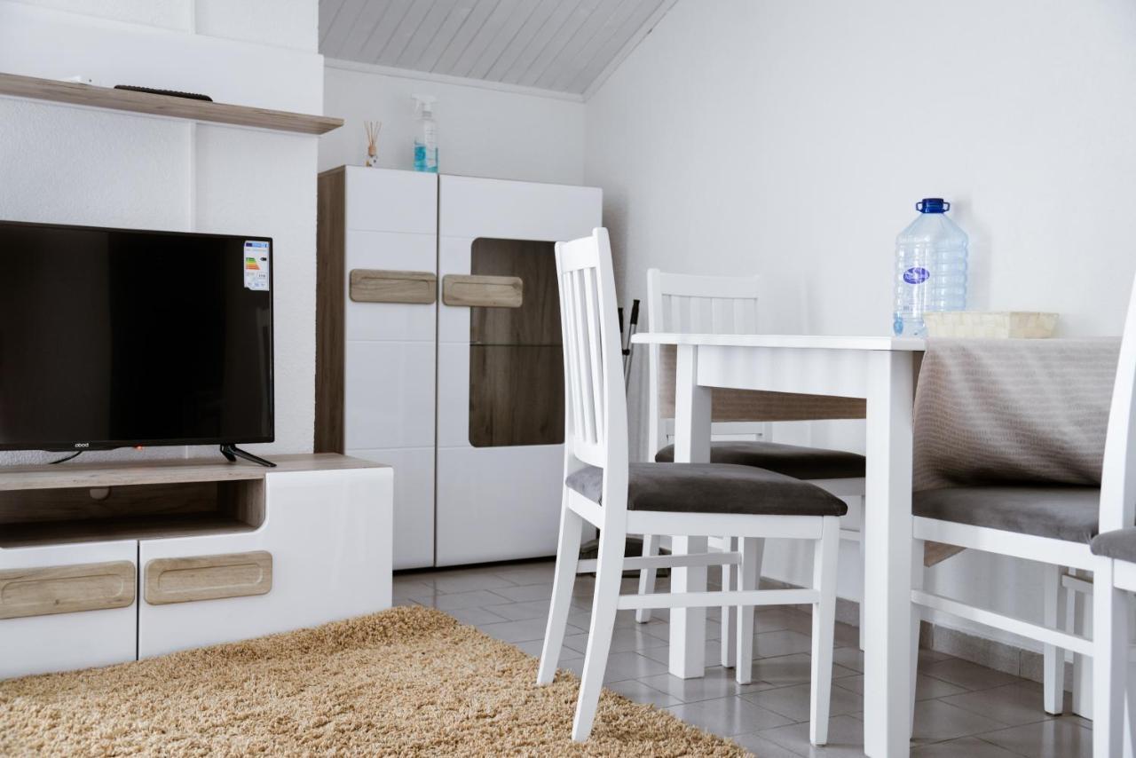 Iker Apartments Tivat Bagian luar foto