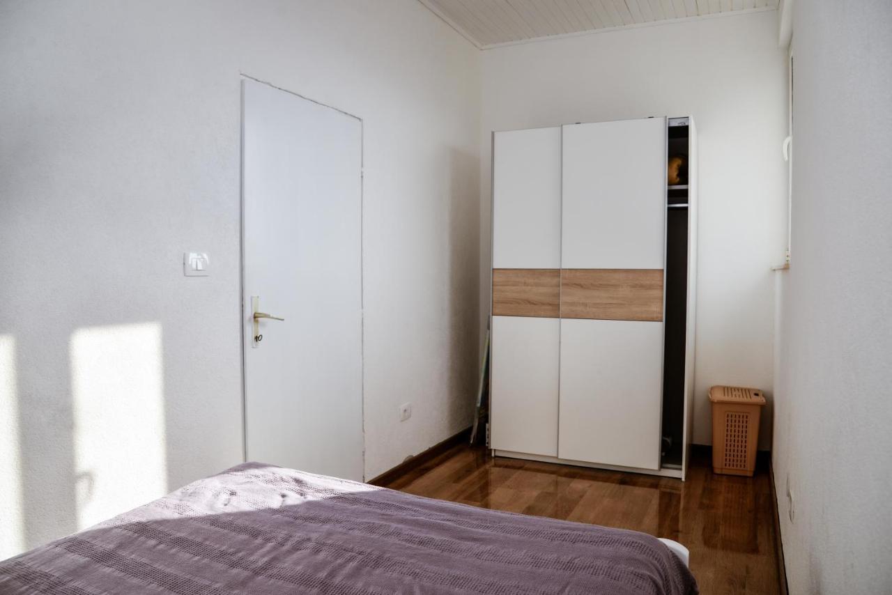 Iker Apartments Tivat Bagian luar foto