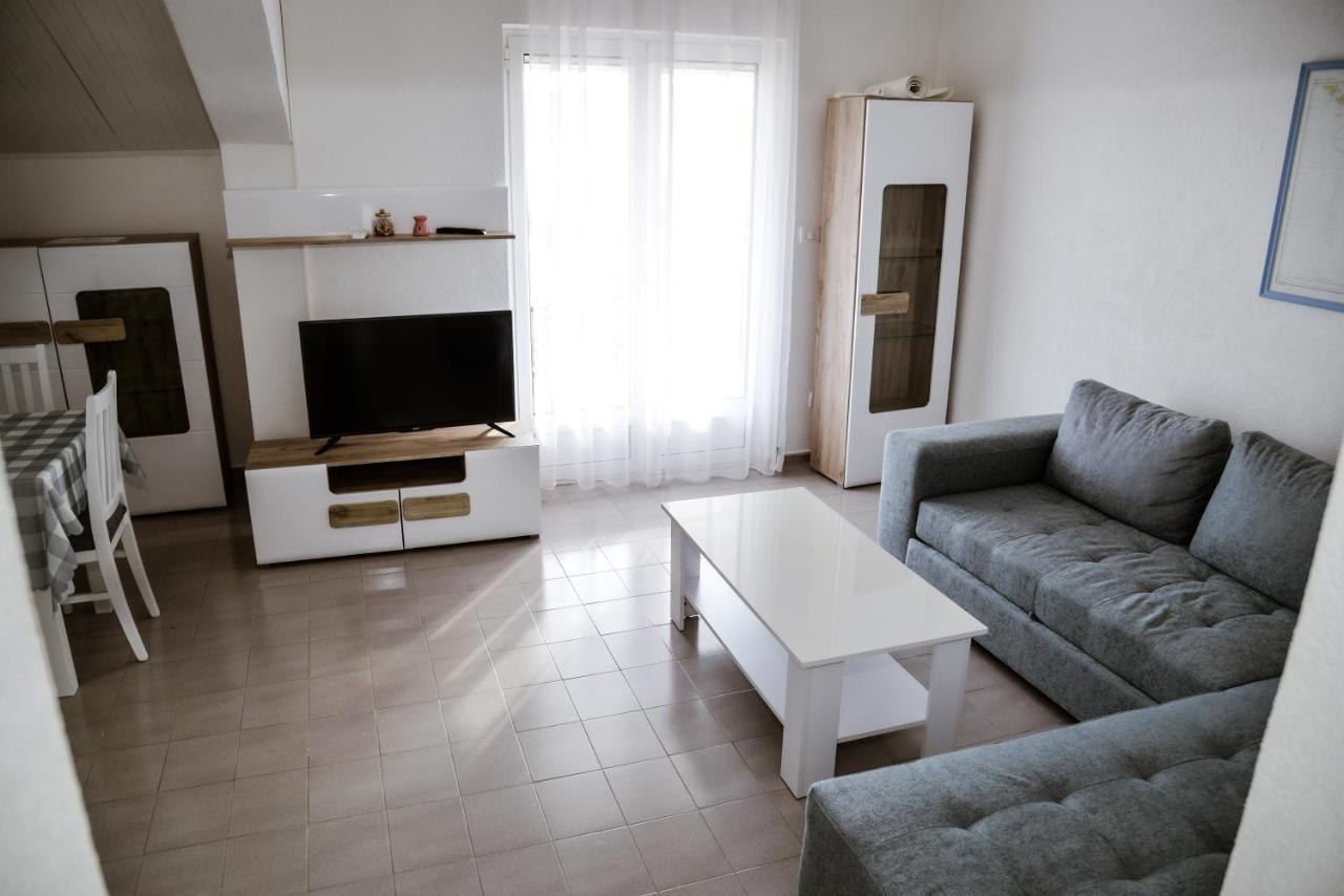 Iker Apartments Tivat Bagian luar foto
