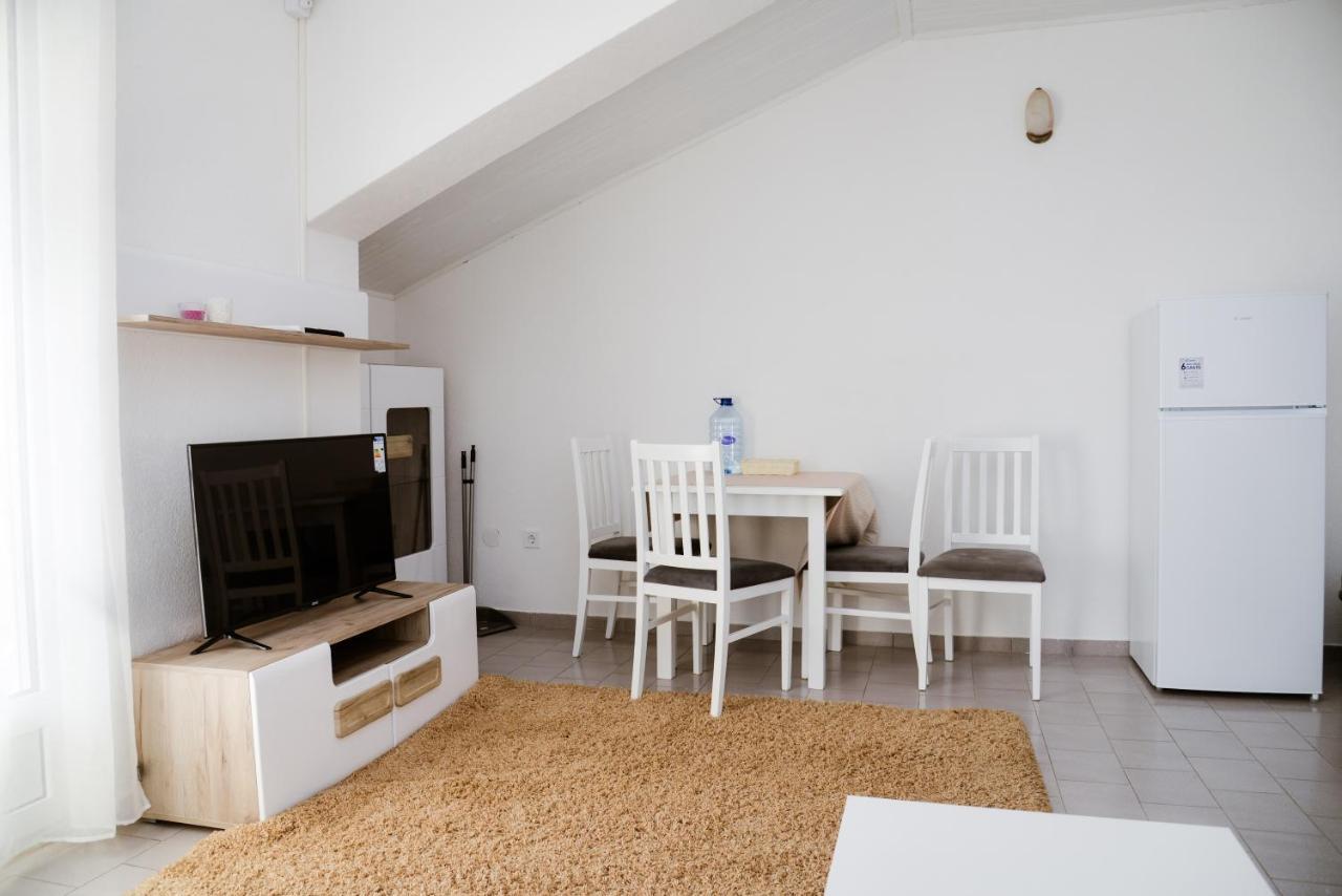Iker Apartments Tivat Bagian luar foto